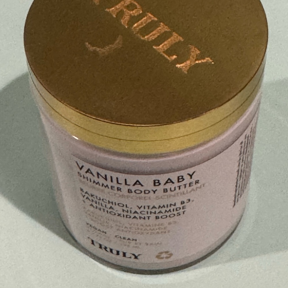 TRULY Shimmer Body Butter - Picture 2 of 3